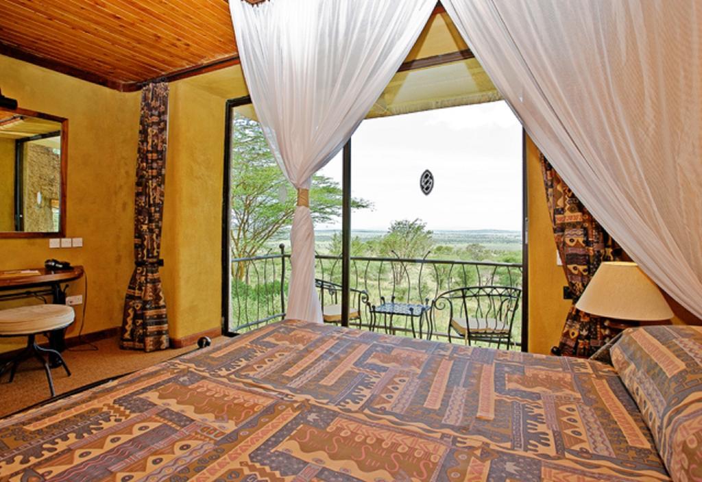 Serengeti Sopa Lodge Banagi Camera foto